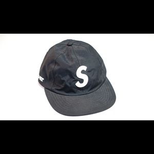 Supreme - 6-Panel Gore-Tex Black